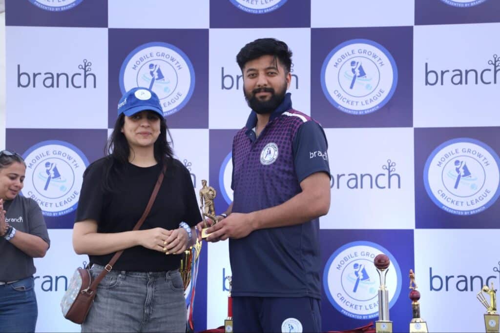 Ashutosh Sinha from Lyxel & Flamingo impressed everyone with his batting skills, earning him the Best Batter title.